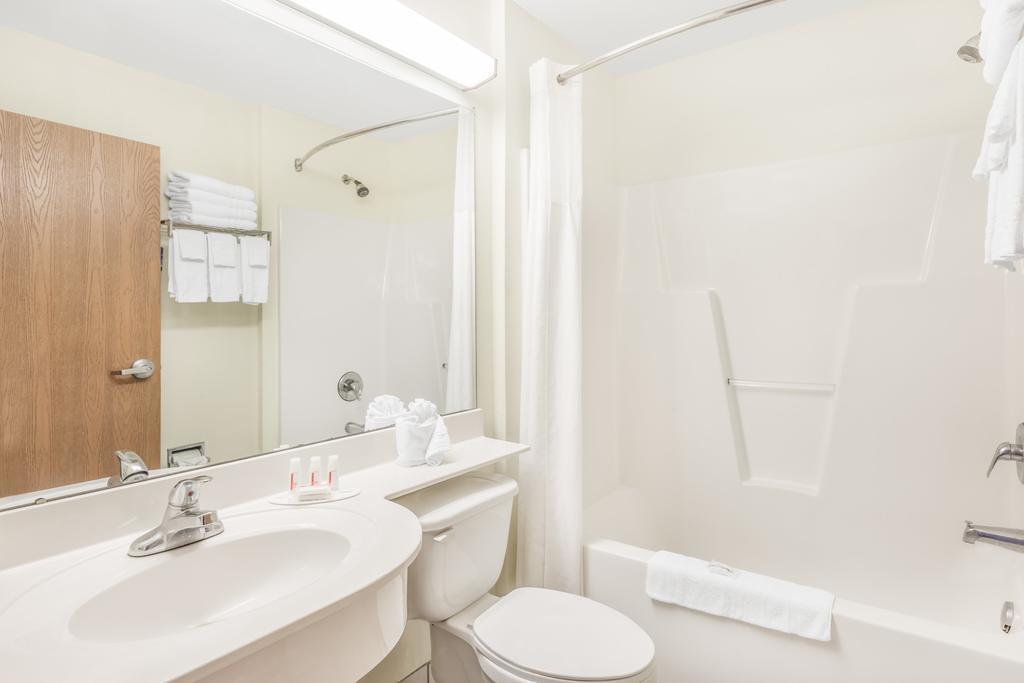 Microtel Inn & Suites By Wyndham Carolina Beach Luaran gambar